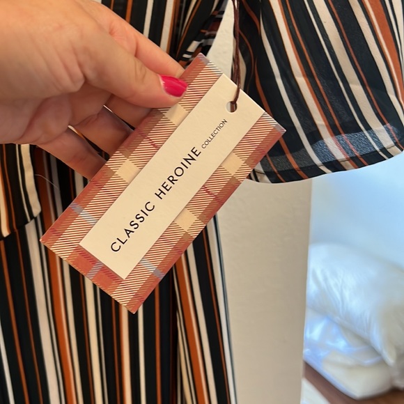 Modest summer dress cute style - Picture 3 of 4